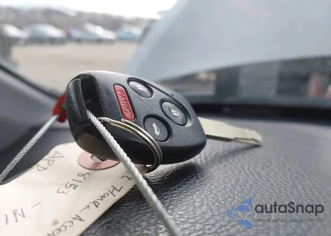 2012 Honda Accord 2.4 Ex-L from USA, damaged, VIN 1HGCS1B88CA008153